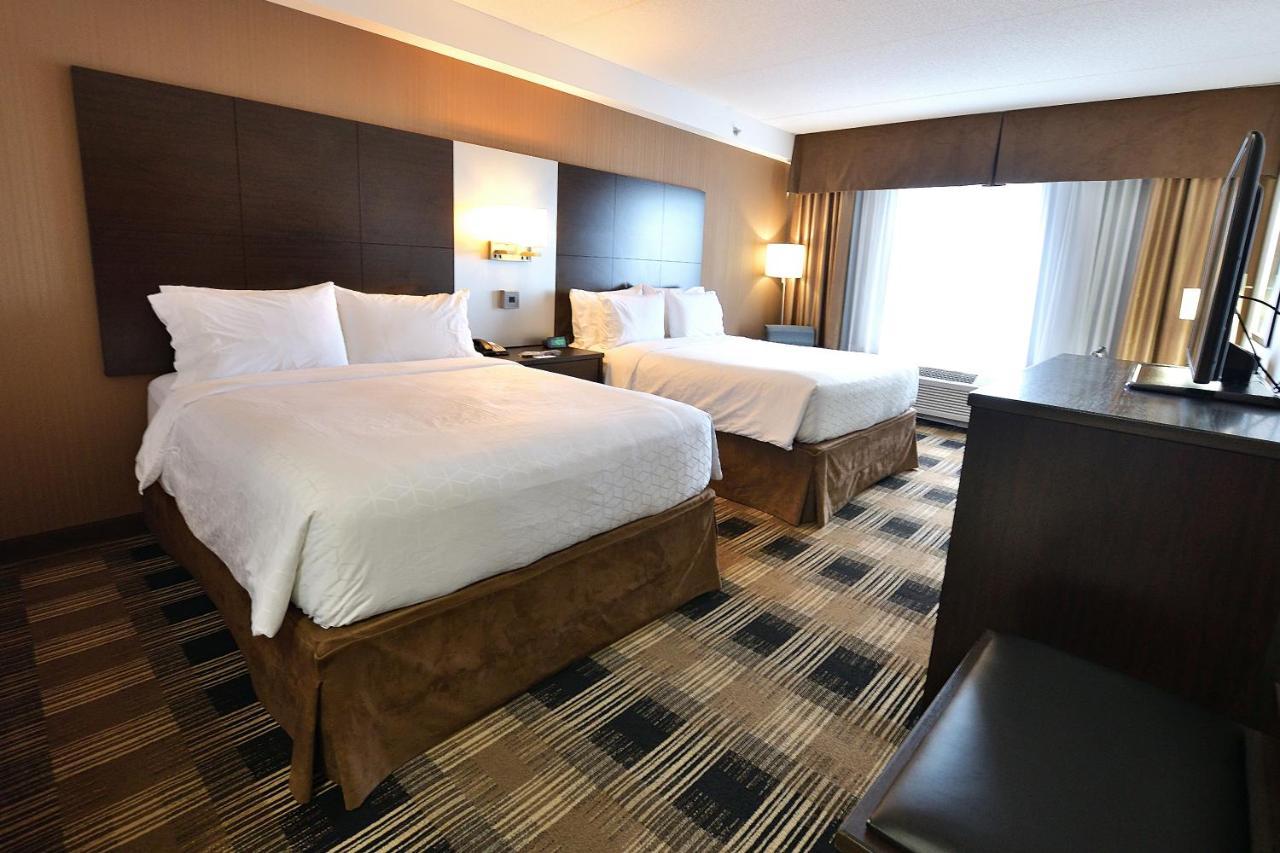 Holiday Inn Express & Suites Ottawa East-Orleans By Ihg Rum bild