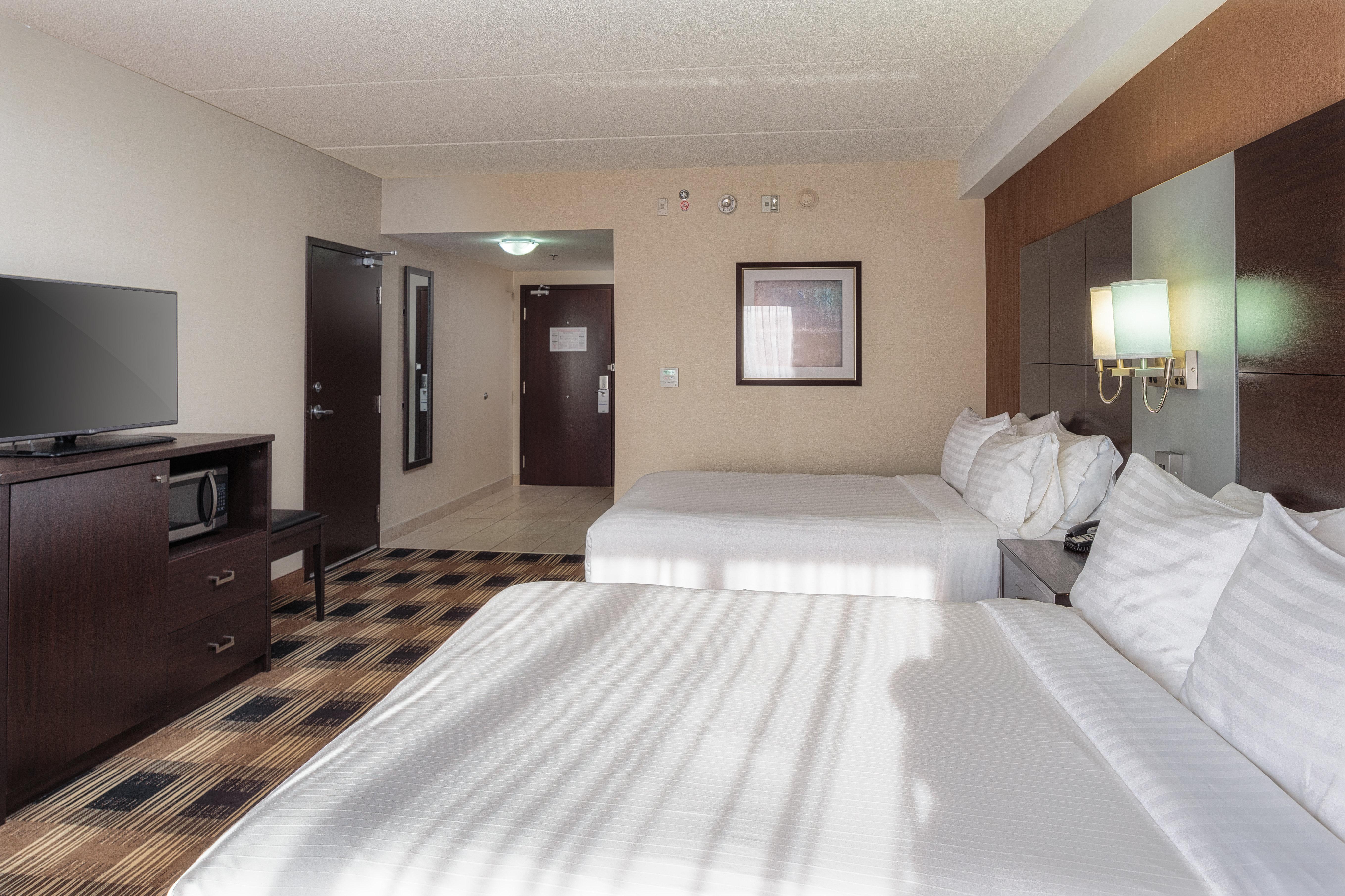 Holiday Inn Express & Suites Ottawa East-Orleans By Ihg Exteriör bild
