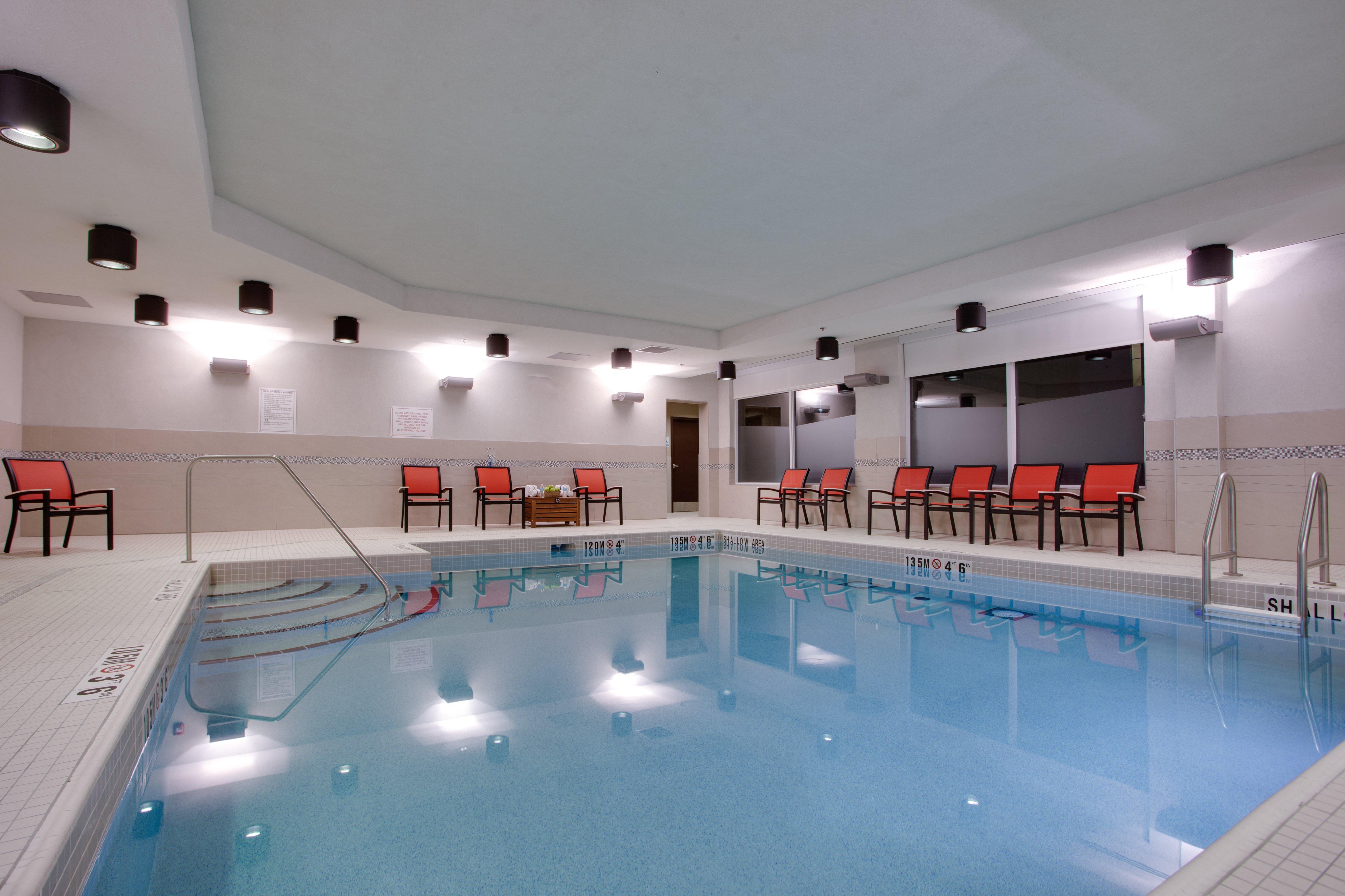 Holiday Inn Express & Suites Ottawa East-Orleans By Ihg Exteriör bild