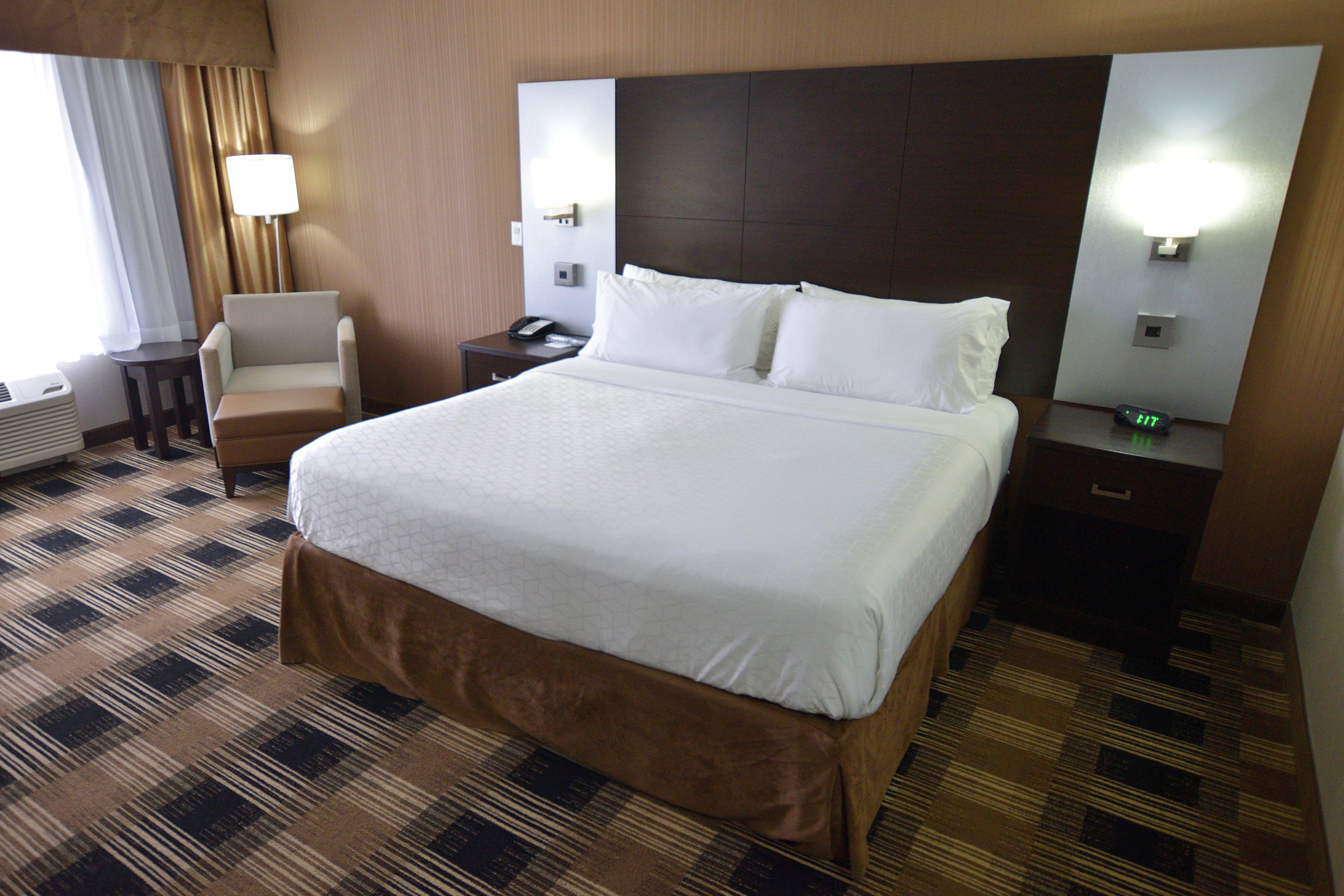 Holiday Inn Express & Suites Ottawa East-Orleans By Ihg Exteriör bild