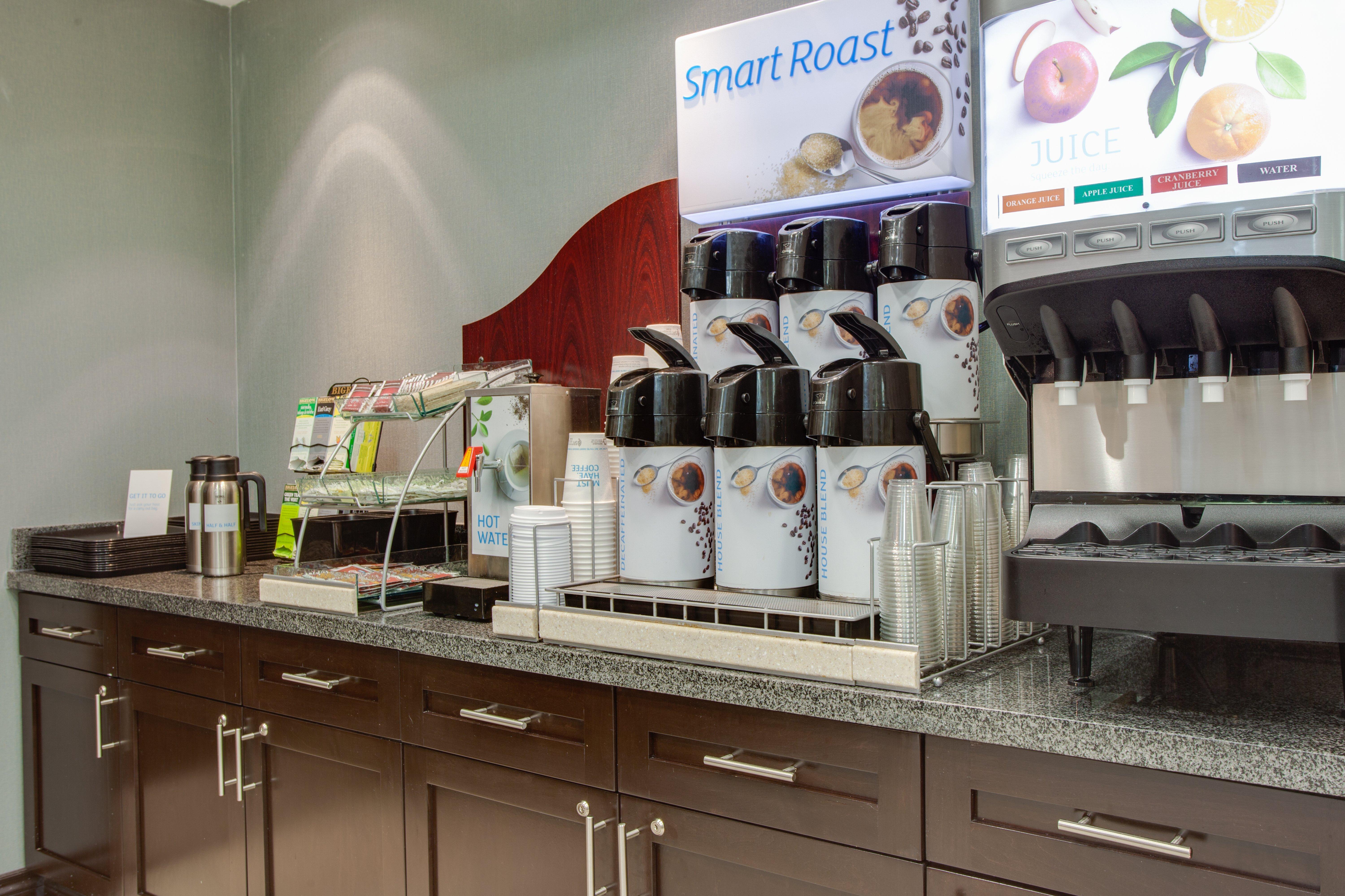 Holiday Inn Express & Suites Ottawa East-Orleans By Ihg Exteriör bild