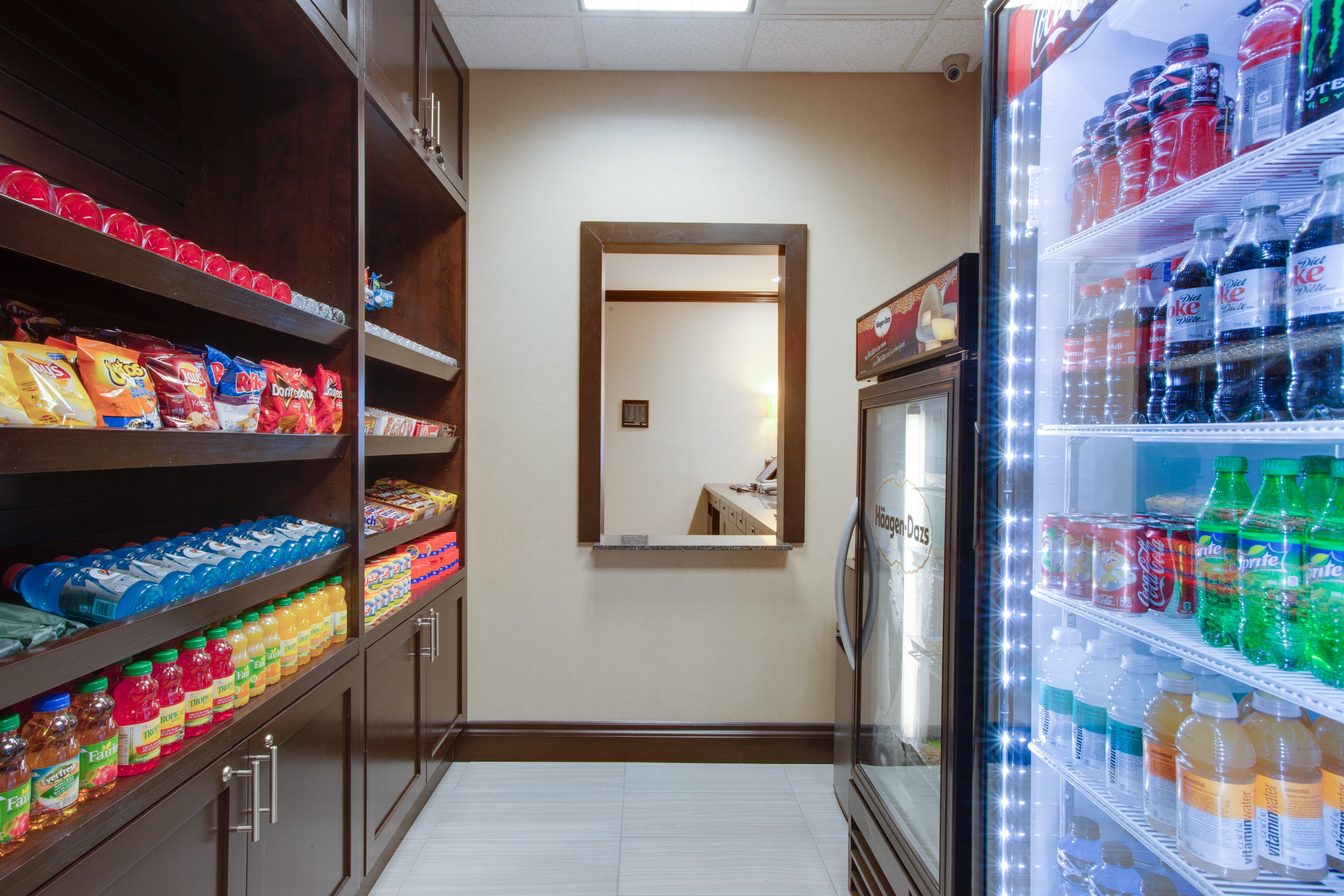 Holiday Inn Express & Suites Ottawa East-Orleans By Ihg Exteriör bild