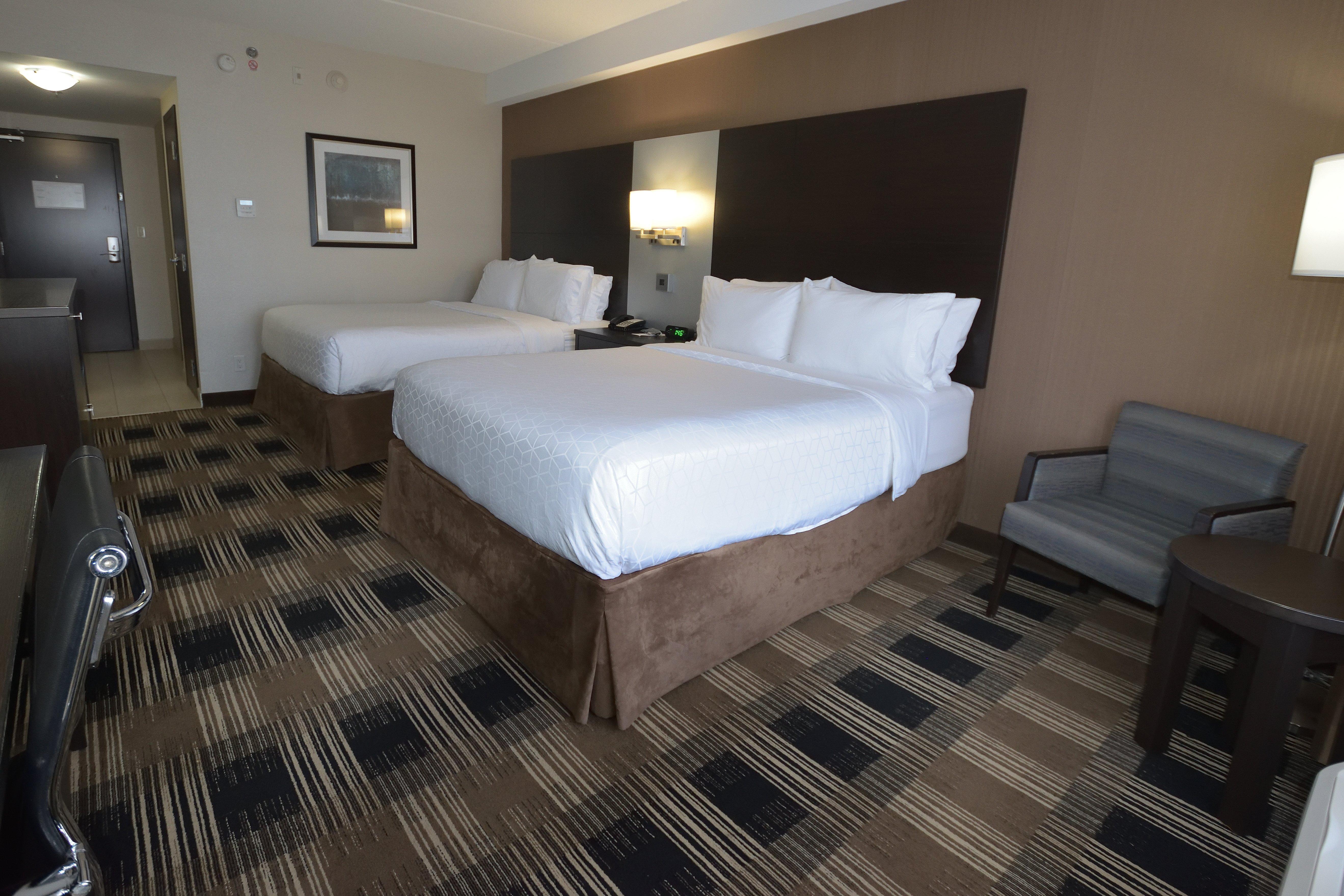 Holiday Inn Express & Suites Ottawa East-Orleans By Ihg Exteriör bild