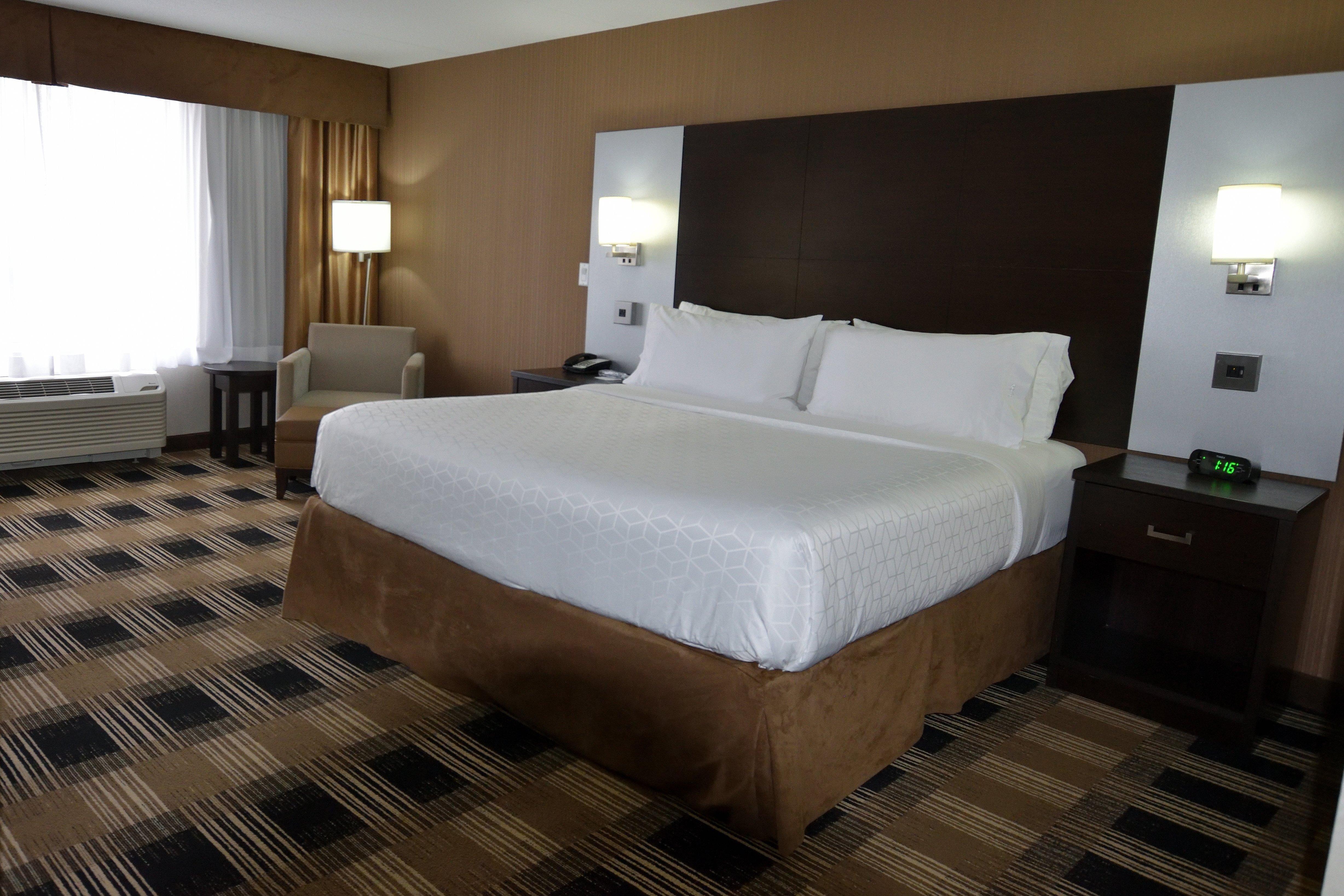 Holiday Inn Express & Suites Ottawa East-Orleans By Ihg Exteriör bild
