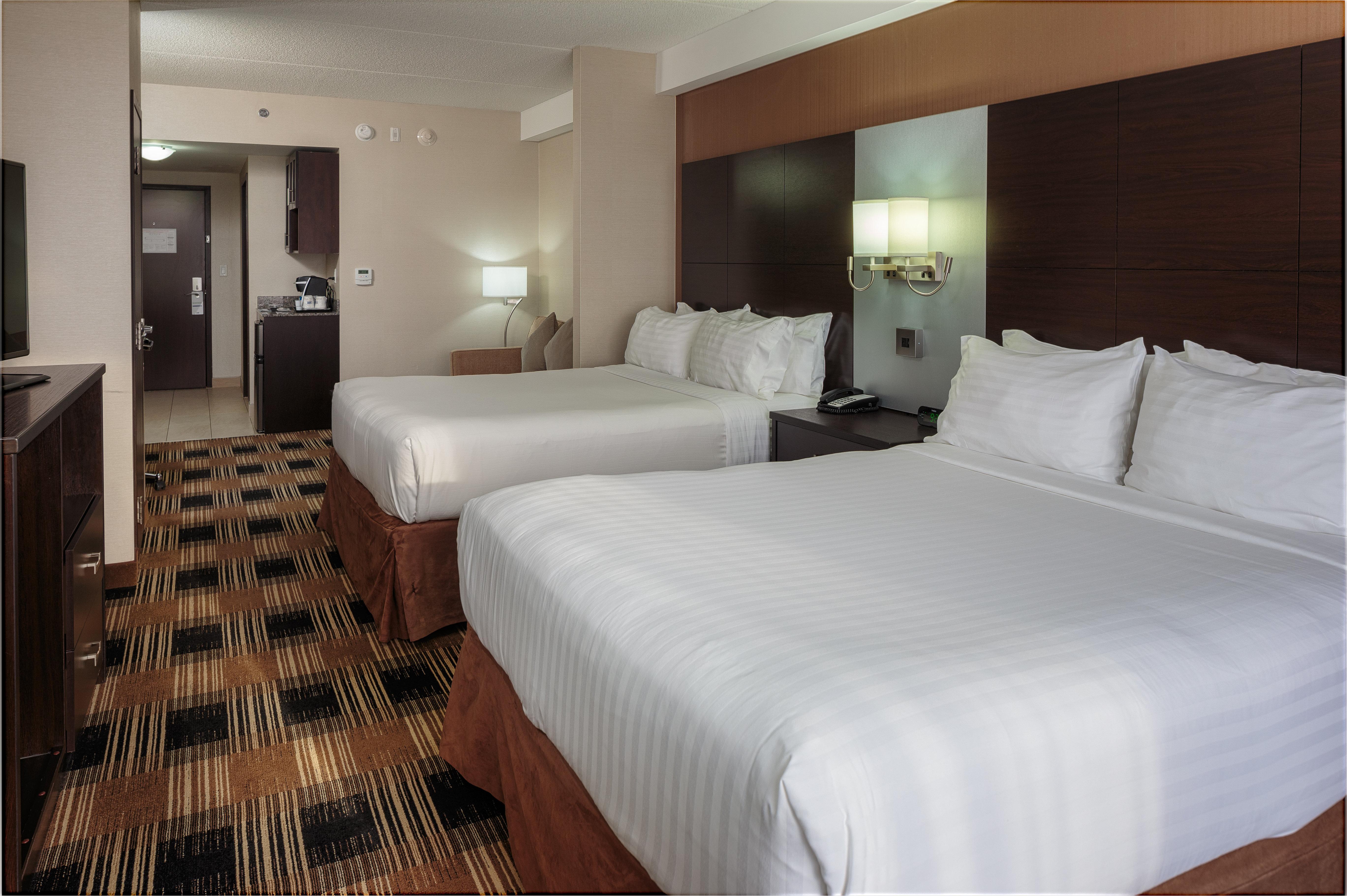 Holiday Inn Express & Suites Ottawa East-Orleans By Ihg Exteriör bild