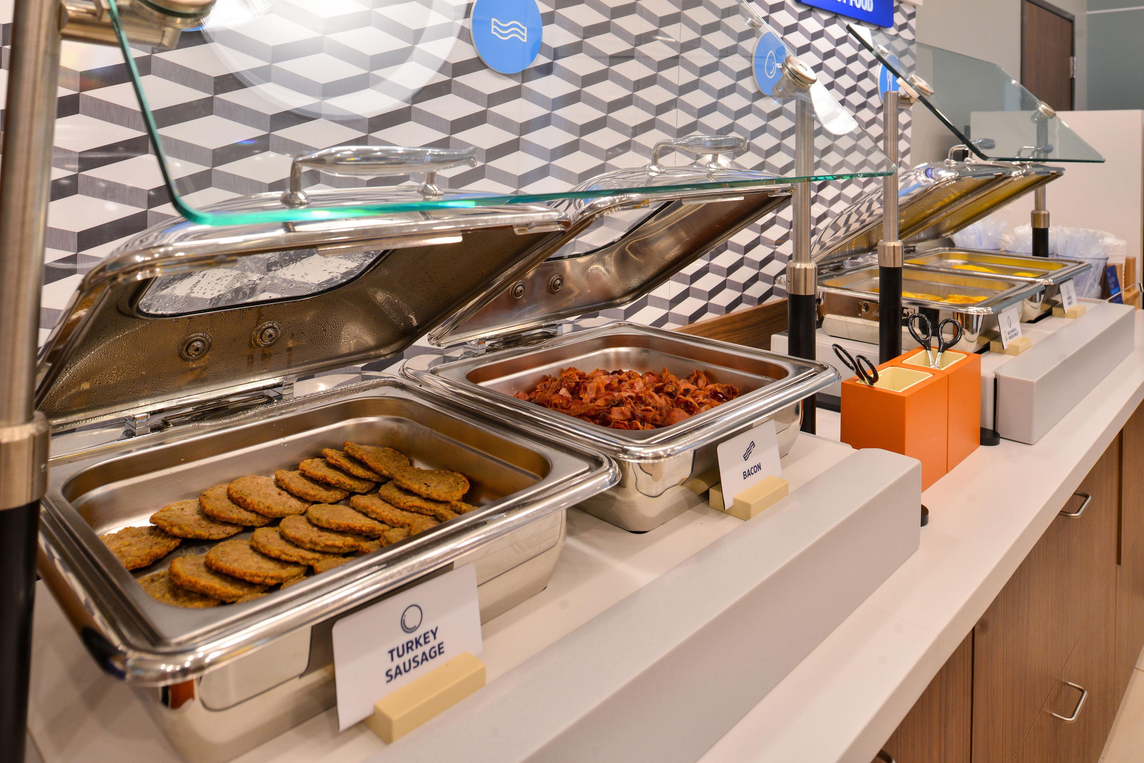 Holiday Inn Express & Suites Ottawa East-Orleans By Ihg Exteriör bild